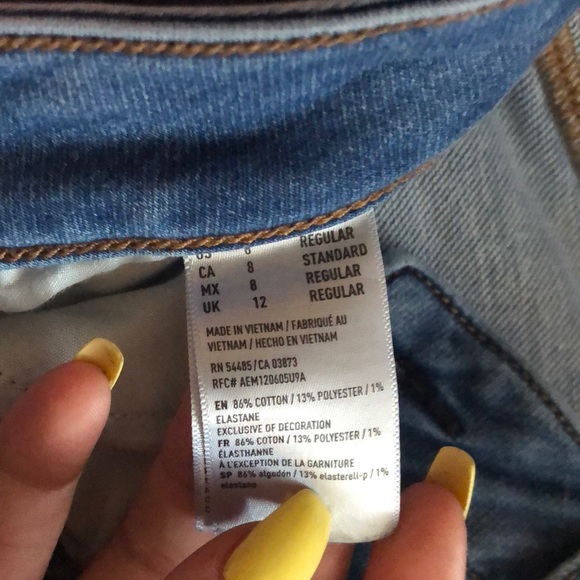 Jeans - Picture 3 of 3